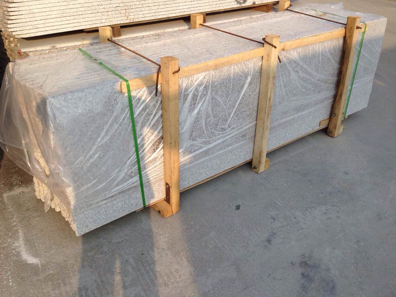 China pink G635 granite tile polished granite slab